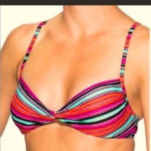 Athleta Santa Cruz bikini top